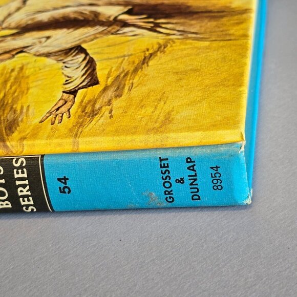 The Hardy Boys The Mysterious Caravan Franklin W Dixon 1975 Hardcover Book - Picture 3 of 15